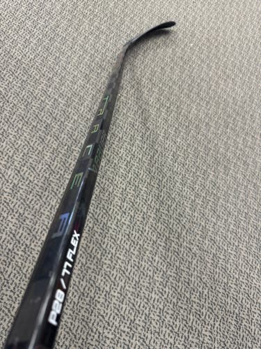 Senior Black Bauer Nexus Tracer Left Hand Hockey Stick (New) 77 Flex