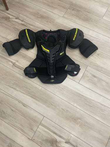 Sherwood Rekker Legend 2 Shoulder Pads