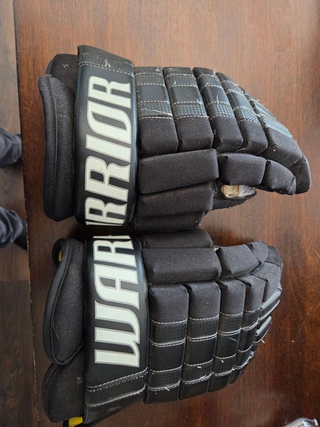 Warrior Franchise Gloves 14" (Used)