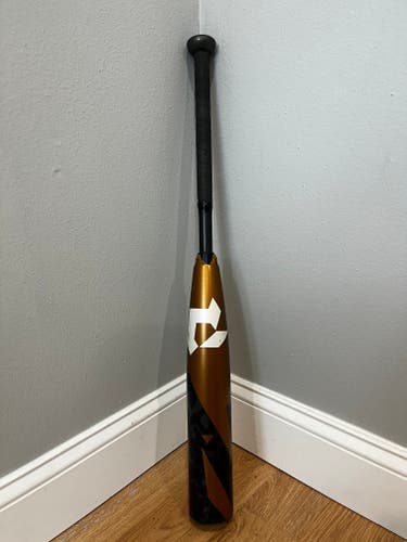 2022 DeMarini Zoa Composite USSSA Certified Bat (-8) 21 oz 29" (Used)