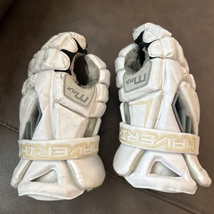 Maverik Max Lacrosse Gloves 13" (Used)