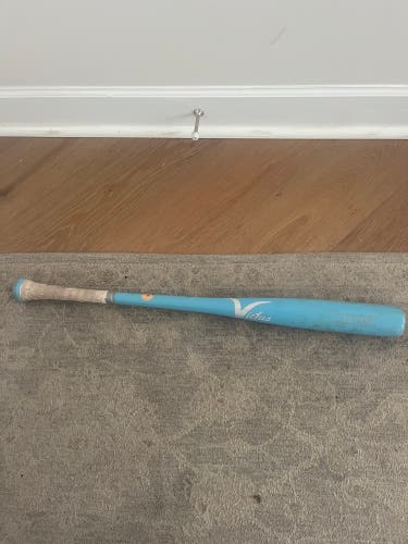 Victus Julio Rodriguez Pro Reserve Wood Maple Bat (-4) 27 oz 31" (Used)