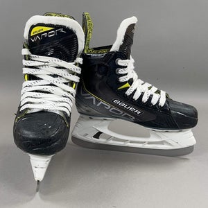Bauer Vapor 3X Size 3.5 Junior Hockey Skates
