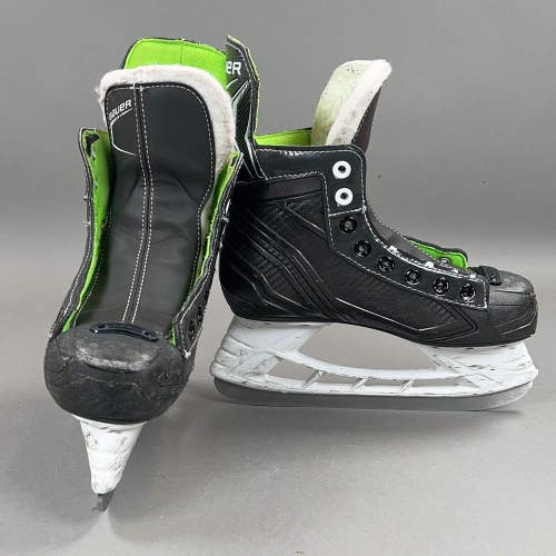 Bauer XLS Size 2 Junior Hockey Skates