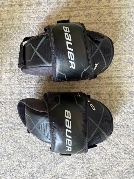 Bauer Goalie Knee Guards - Used Pro Stock (Senior)