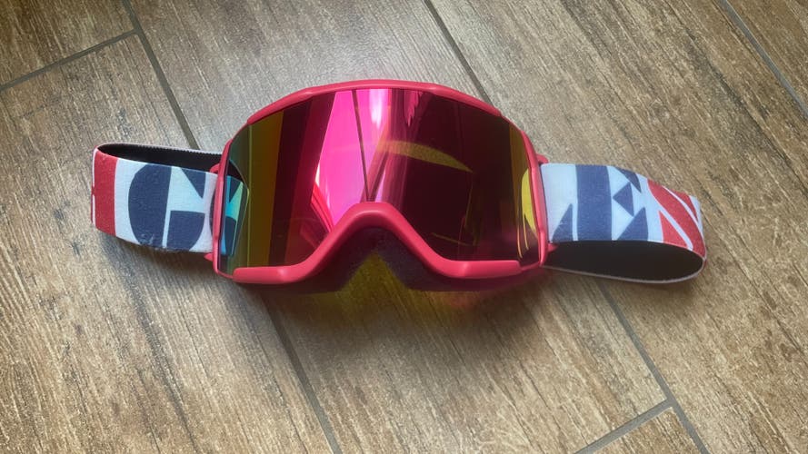 SMITH Daredevil OTG Kids Ski Goggles - Red frame, Sol-X Mirrored red/orange Lens (Used)