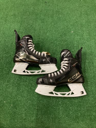 Senior CCM JetSpeed FT6 Pro Hockey Skates 8 (New)
