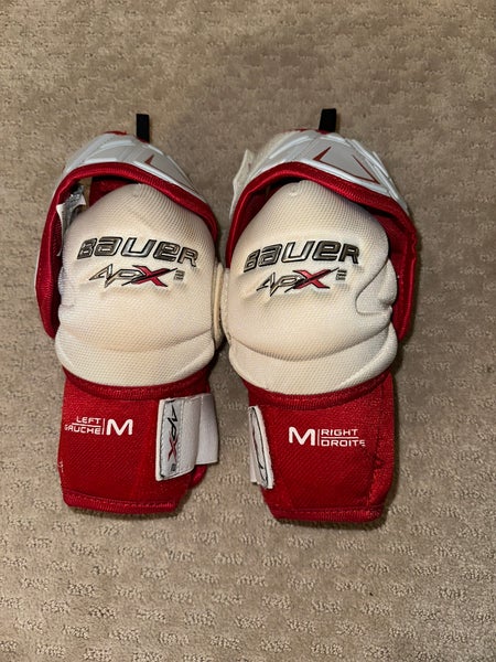 Senior Medium Bauer Vapor APX2 Elbow Pads (Used)