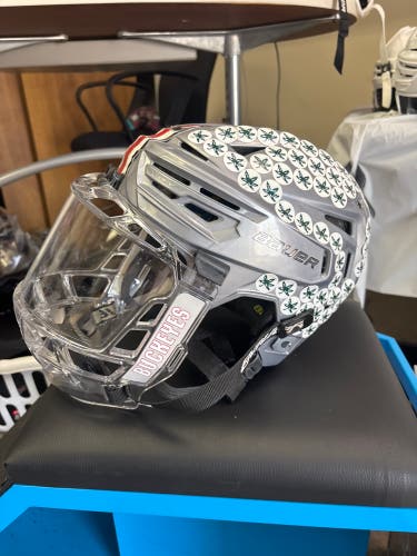 Ohio State Buckeyes Large Bauer Re-Akt 150 Helmet Pro Stock - OSU - #20