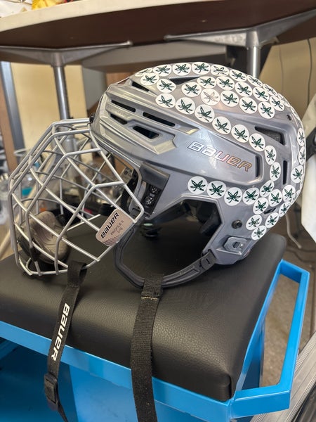 Ohio State Buckeyes Large Bauer Re-Akt 150 Helmet Pro Stock - OSU - #18