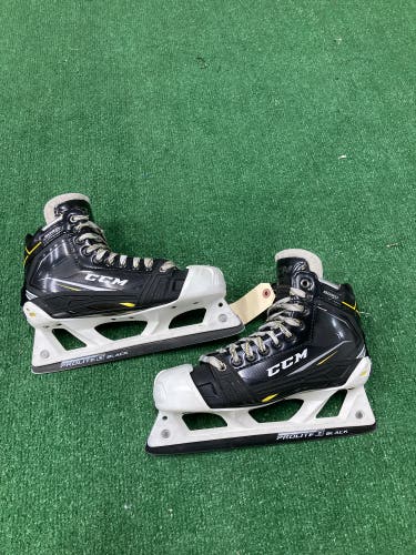 Junior CCM Tacks 9080 Hockey Goalie Skates Regular Width 6 (Used)