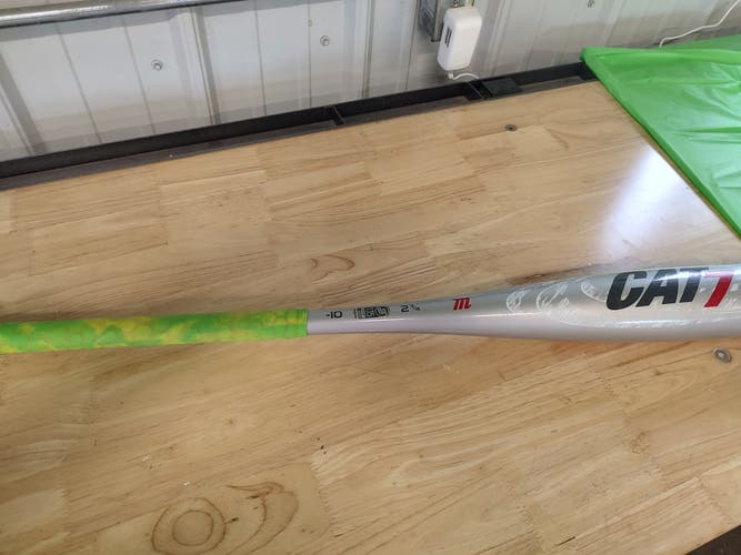 2023 Marucci CAT7 Alloy USSSA Certified Bat (-10) 20 oz 30" (Used)