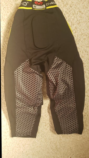 NEW - McDavid Youth Rival 7-pad 3/4 tight with Hard-shell Thigh Guards, Black, Youth Large Girdle
