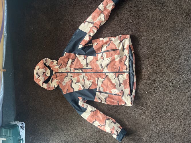 Men's XXL Oakley Jacket (Used)