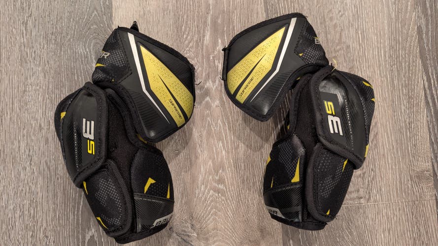 Junior Small Bauer supreme 3s Elbow Pads (Used)