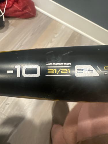 Easton Beast X Alloy USABat Certified Bat (-10) 21 oz 31" (Used)