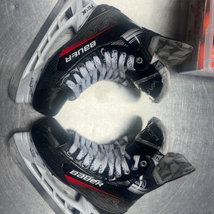 Bauer Vapor X3 Hockey Skates Regular Width 7 (Used)