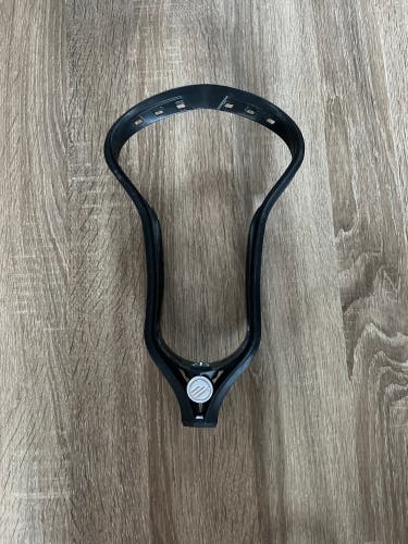 Maverik Kinetik Unstrung Head (Used)