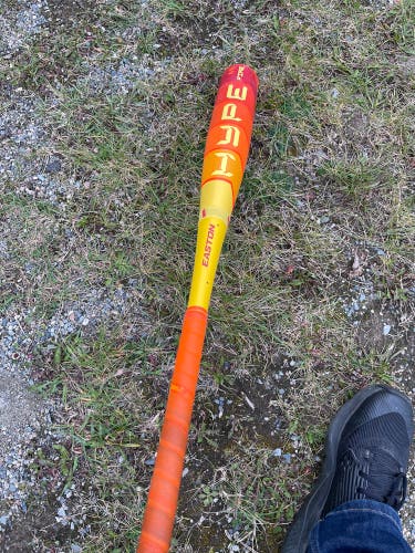 2025 Easton Hype Fire Composite Bat (-11) 19 oz 30" (Used)