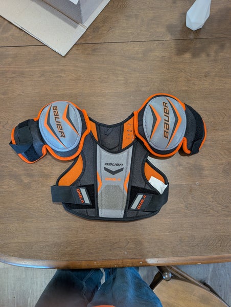 Large Youth Bauer Supreme One.4 Shoulder Pads (Used)