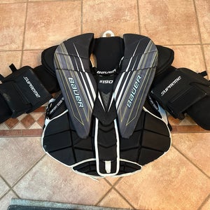 Large Bauer Supreme S190 Goalie Chest Protector (Used)