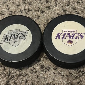 Los Angeles Kings NHL Vintage Hockey Pucks