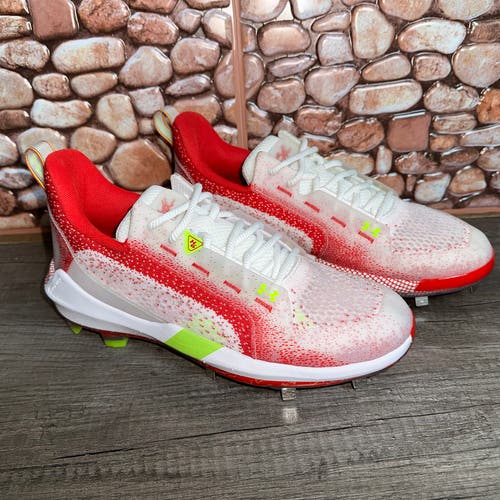 New Under Armour Harper 6 Low HOVR Cleats Men’s 9
