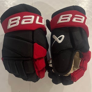 13” Pro Stock Bauer Vapor Hyperlite Gloves Svechnikov Carolina Hurricanes