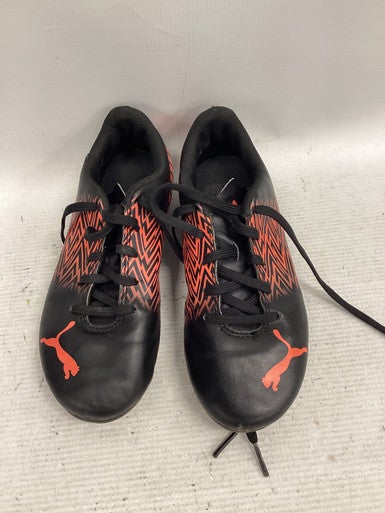 Used Puma Soccer Cleats Black And Orange Junior 02.5 11851-S000037808