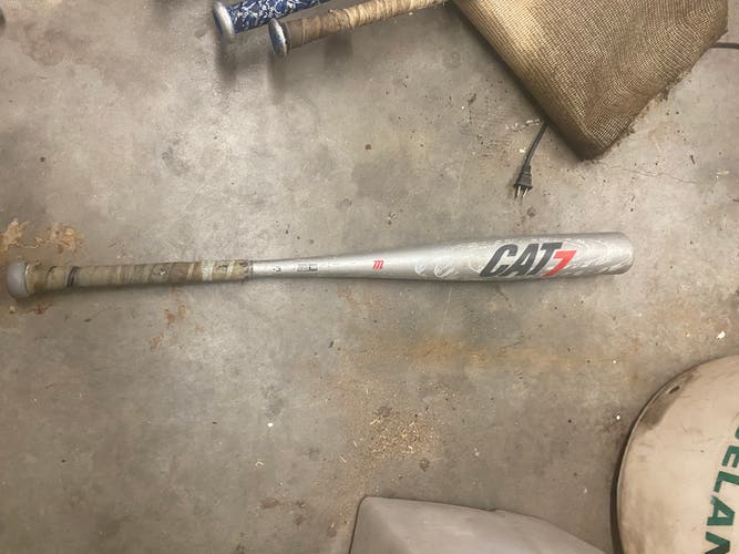 2017 Marucci CAT7 Alloy BBCOR Certified Bat (-3) 30 oz 33" (Used)
