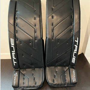 2024 32" True HZRDUS 7X4 Goalie Leg Pads (New)