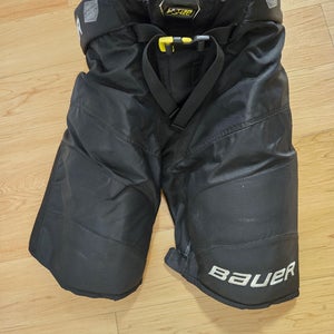 Men's Senior Large Bauer Supreme Ultrasonic Hockey Pants (Used)