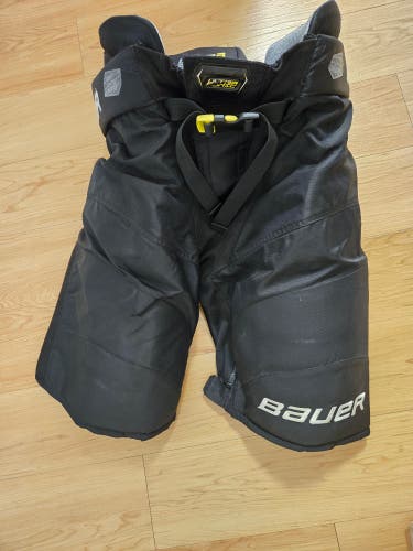 Men's Senior Large Bauer Supreme Ultrasonic Hockey Pants (Used)