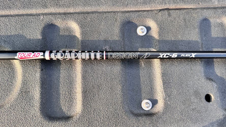 Graphite Design Tour AD-XC 6 shaft w/ Titleist adapter