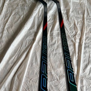 Bundle 2 X Bauer NEXUS TRACER Hockey Stick | 87 Flex P92 Curve | Senior Left Hand (Red)