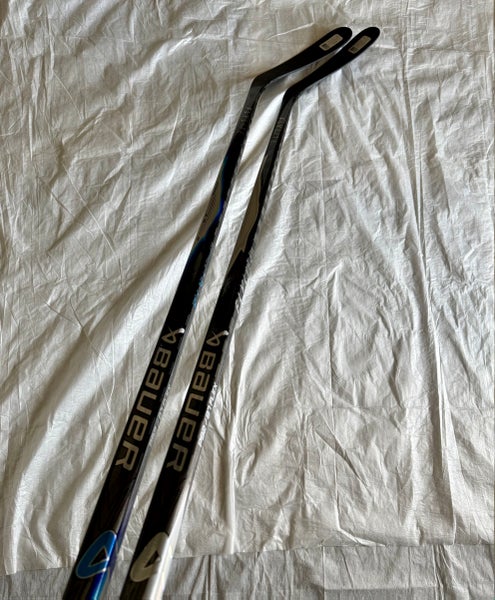 Bundle 2 X Bauer VAPOR FLYLITE Hockey Stick | 87 Flex P92 Curve | Senior Right Hand (Blue & White)