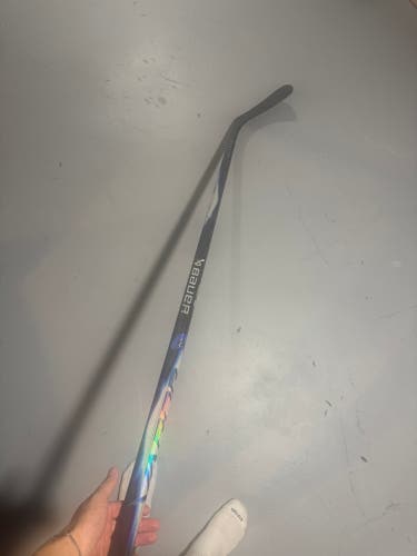 Slightly Used Bauer Vapor Flylite 77 Flex RH P92