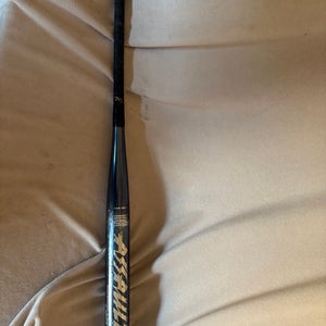 Dudley Assault  C405 Bat 34" (Used)
