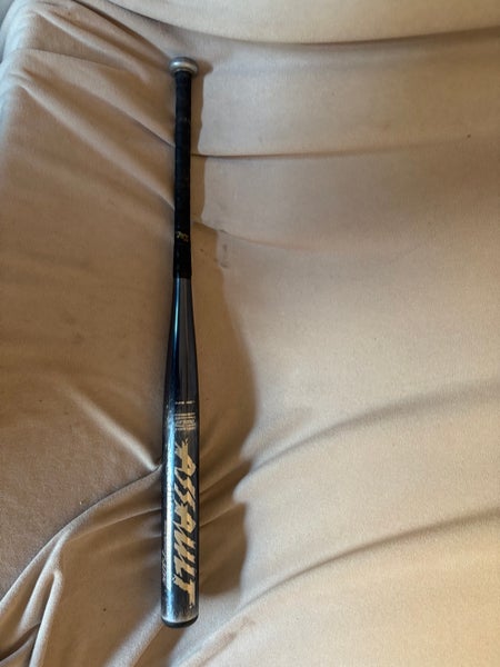 Dudley Assault  C405 Bat 34" (Used)
