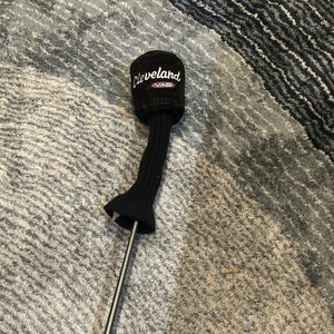 Cleveland VAS Titanium 3 Fairway Wood Graphite Shaft Firm Flex Right-Hand  Cover