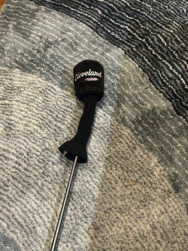 Cleveland VAS Titanium 3 Fairway Wood Graphite Shaft Firm Flex Right-Hand  Cover