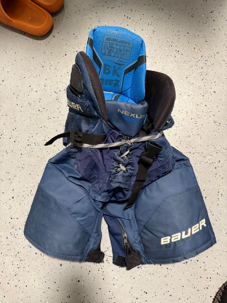 Junior Small Bauer Nexus 1000 Hockey Pants (Used)