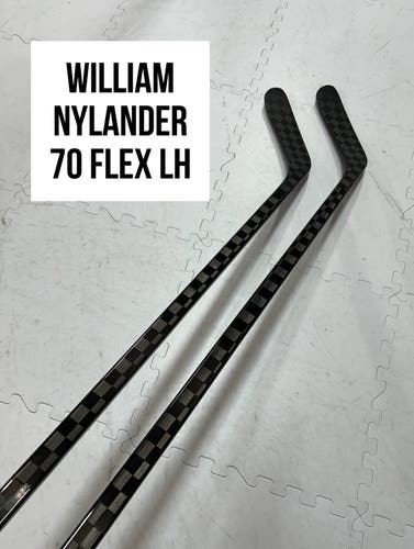 Senior(2x)Left Willy Nylander 77 Flex ProBlackStock™ Toe Pattern Unbranded Pro Stock Hockey sticks