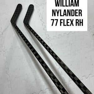 Senior(2x)Right Willy Nylander 77 Flex ProBlackStock™ Toe Pattern Unbranded Pro Stock Hockey Stick