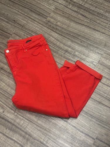 Chico’s The So Slimming Girlfriend Crop Jeans Women’s Size 3 Inseam 22” Red