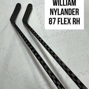 Senior(2x)Right Willy Nylander 87 Flex ProBlackStock™ Toe Pattern Unbranded Pro Stock Hockey Stick