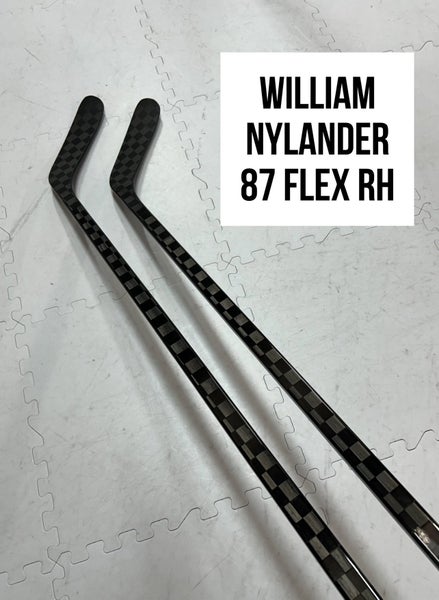 Senior(2x)Right Willy Nylander 87 Flex ProBlackStock™ Toe Pattern Unbranded Pro Stock Hockey Stick