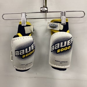 Used Bauer 2000 ELBOW PADS Youth Elbow Pads MD 11851-S000037722