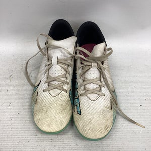 Used Nike Soccer Cleats White Senior 6 11851-S000037750