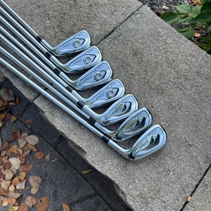 Men's 2019 Titleist T200 Right Handed Iron Set Stiff Flex 8 Pieces Steel Shaft (Used)